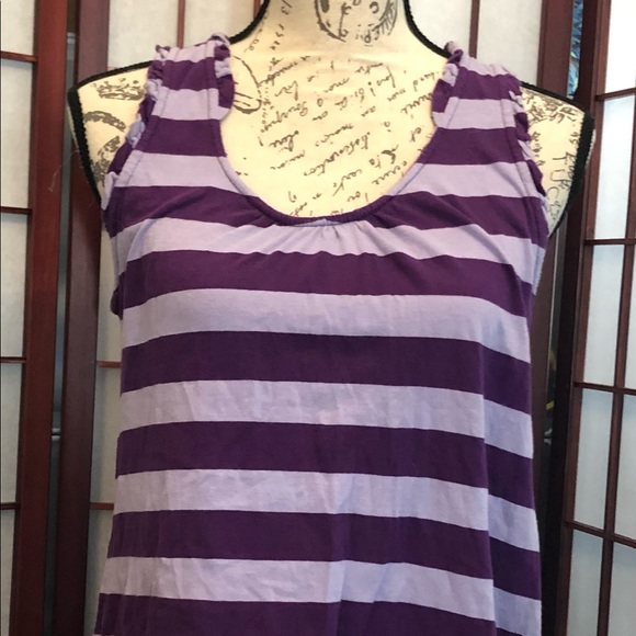 Summer Top - Picture 1 of 2